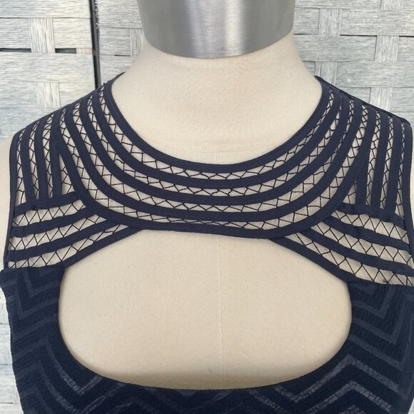 Guess‎ Navy Blue Chevron Cutout Sheath Dress Womens 0 Cocktail Party Evening - Picture 5 of 10